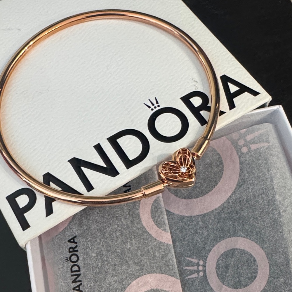 Pandora Moments Heart & Butterfly Bangle